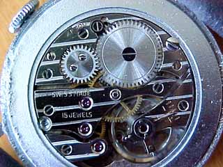 Certina Art-D�co Movement Close