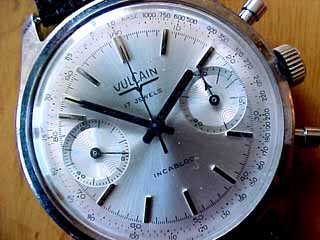 Vulcain Chronograph Close