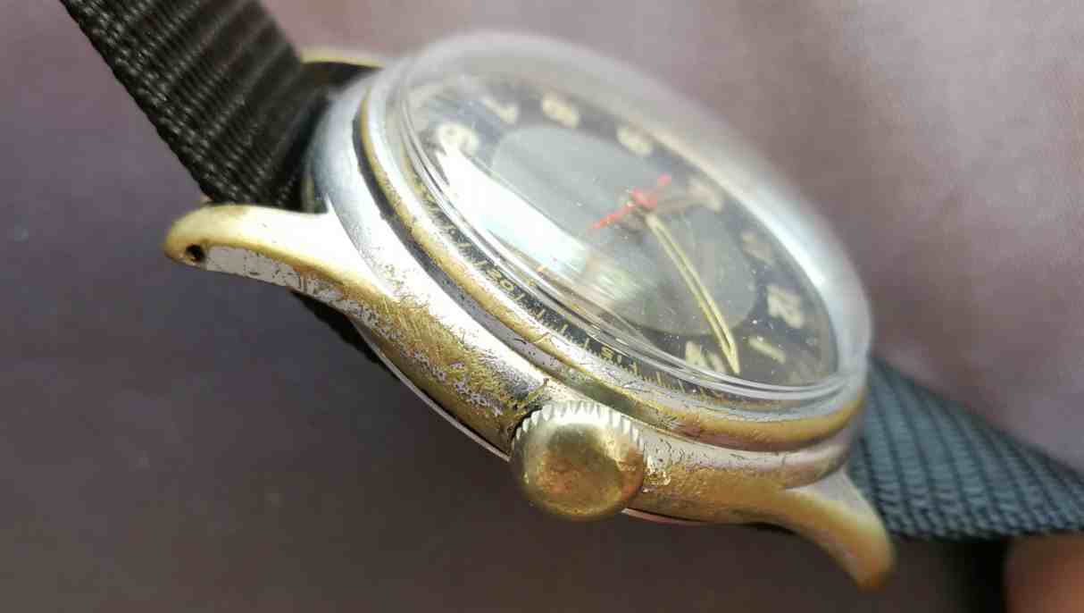 Certina Manual Arabic Numerals